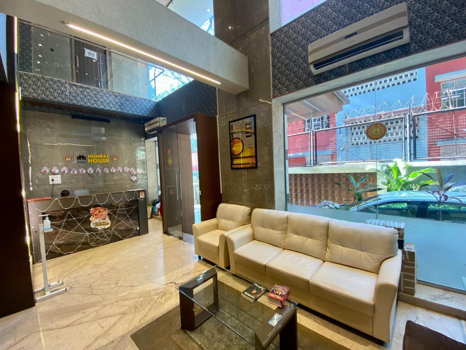 Mumbai House Luxury Apartments Santacruz East, Bombay Exterior foto