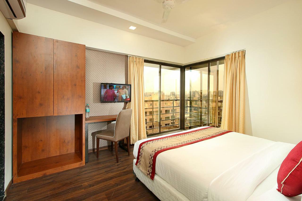 Mumbai House Luxury Apartments Santacruz East, Bombay Exterior foto